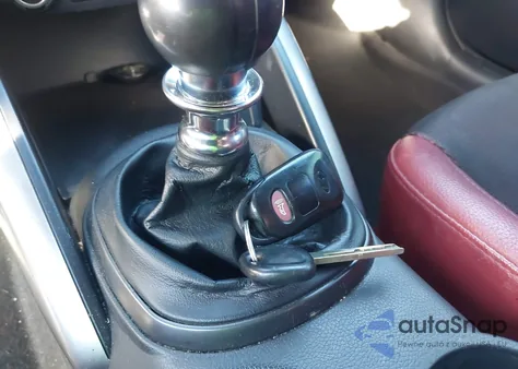 2014 Hyundai Veloster Turbo R-Spec from USA, damaged, VIN KMHTC6AE5EU202393